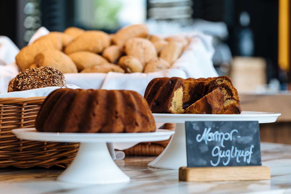 Motel One ماغديبورغ المطعم الصورة